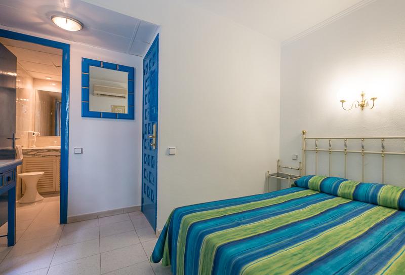 Checkin Garbi Hotel Calella Exterior photo