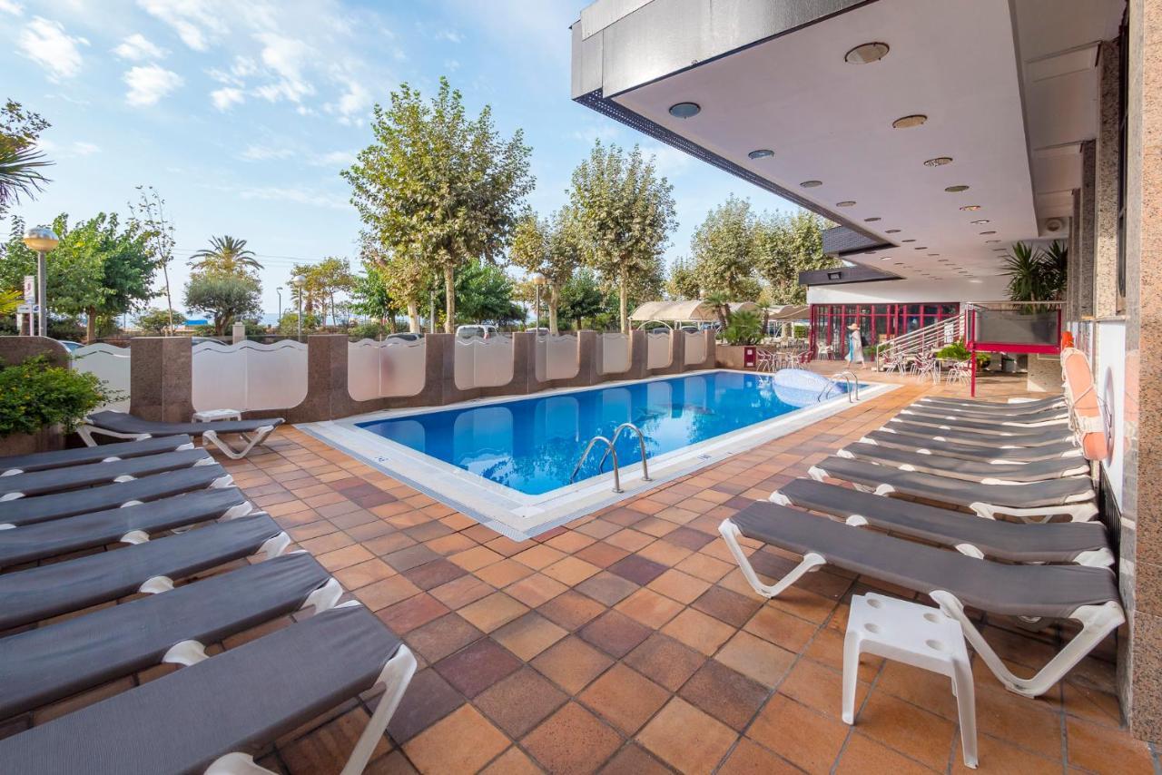 Checkin Garbi Hotel Calella Exterior photo